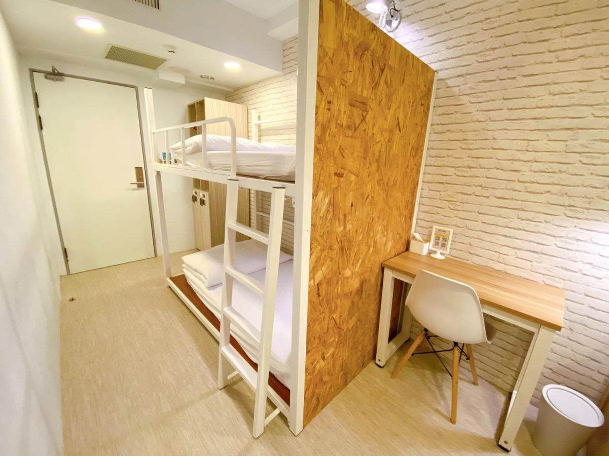 Flyinn Hostel Kaohsiung Eksteriør billede