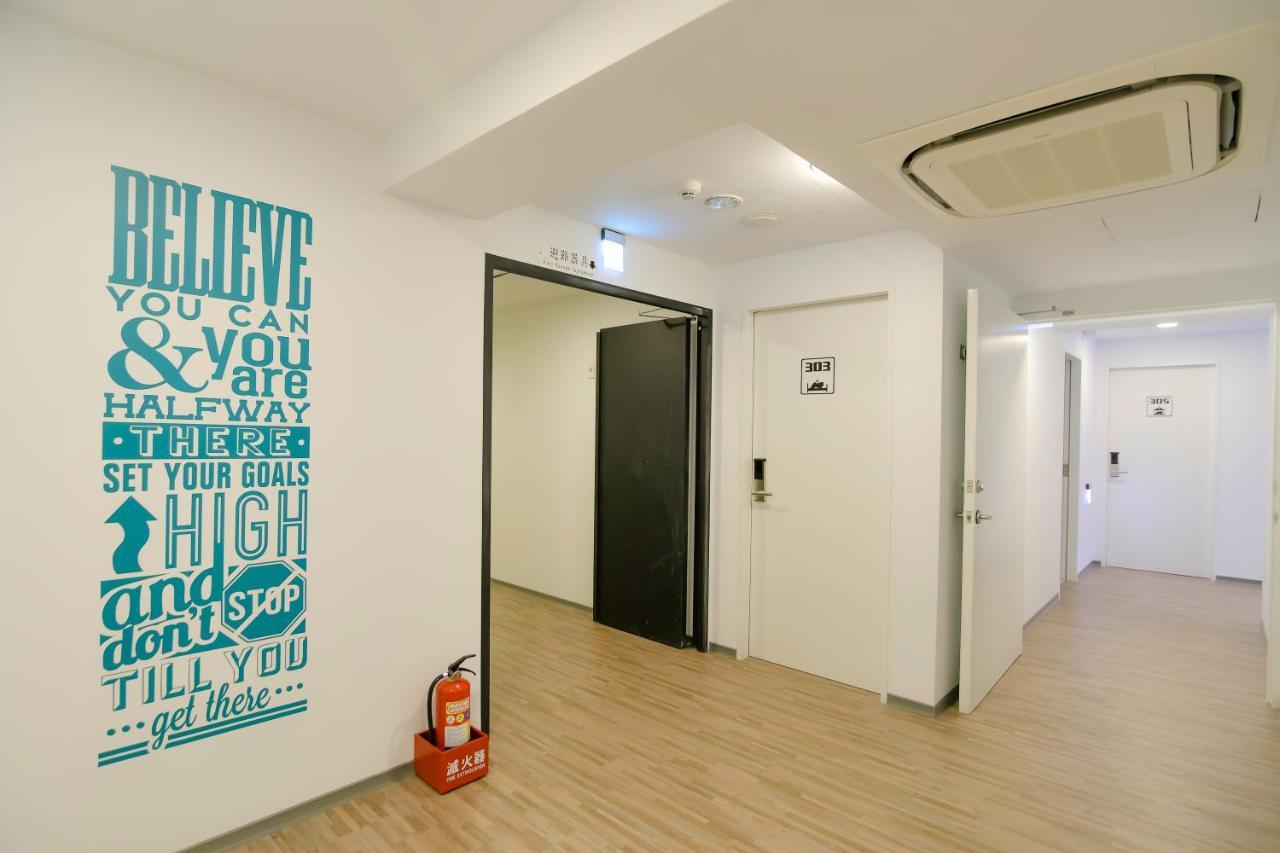 Flyinn Hostel Kaohsiung Eksteriør billede