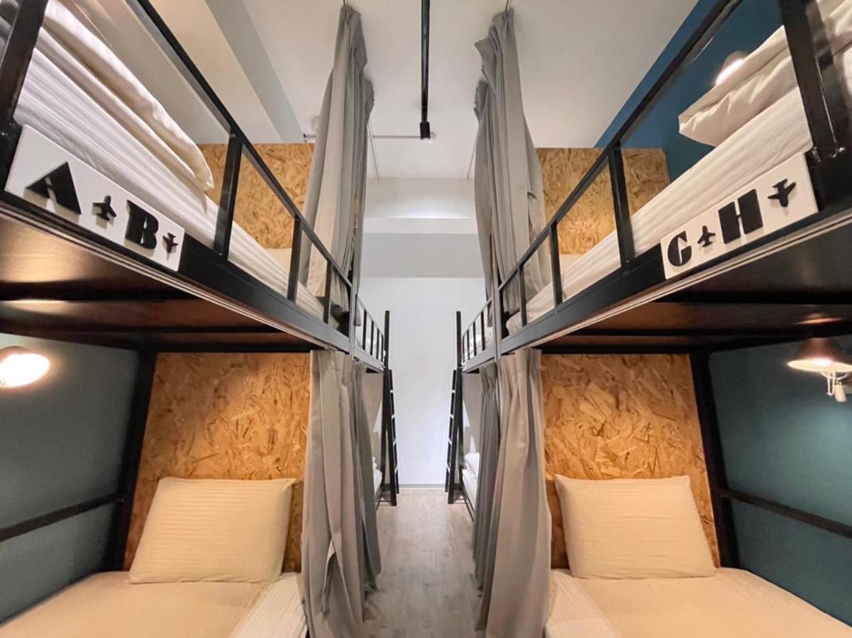 Flyinn Hostel Kaohsiung Eksteriør billede